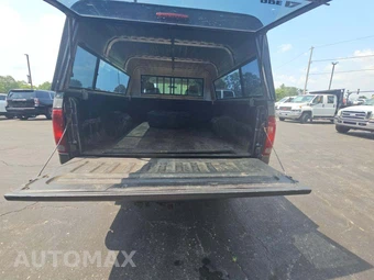 2004 Ford Super Duty F-250 XLT Crew Cab Medium Bed – miniatura 14