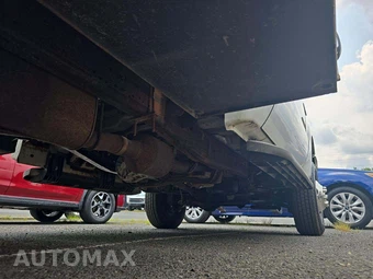 2004 Ford Super Duty F-350 Cab Chassis XL Regular Cab DRW - miniatura 14