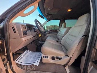 2004 Ford Super Duty F-350 Lariat Crew Cab Medium Bed - miniatura 12