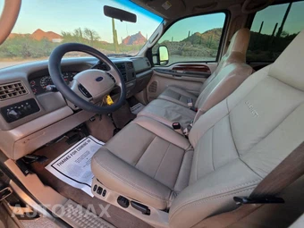 2004 Ford Super Duty F-350 Lariat Crew Cab Medium Bed - miniatura 13