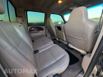2004 Ford Super Duty F-350 Lariat Crew Cab Medium Bed - miniatura 16