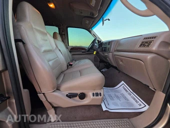 2004 Ford Super Duty F-350 Lariat Crew Cab Medium Bed - miniatura 17