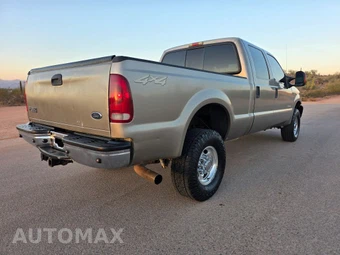 2004 Ford Super Duty F-350 Lariat Crew Cab Medium Bed - miniatura 5