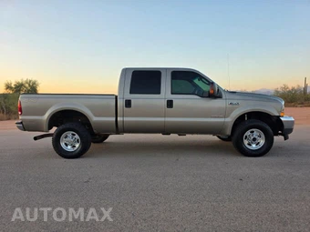 2004 Ford Super Duty F-350 Lariat Crew Cab Medium Bed - miniatura 6
