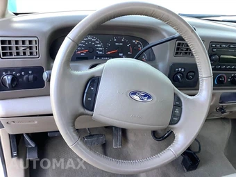 2004 Ford Super Duty F-350 XL Crew Cab Medium Bed - miniatura 16