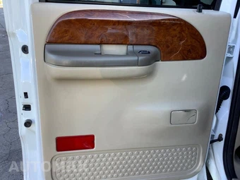 2004 Ford Super Duty F-350 XL Crew Cab Medium Bed - miniatura 23
