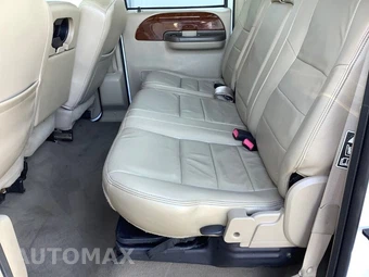 2004 Ford Super Duty F-350 XL Crew Cab Medium Bed - miniatura 24