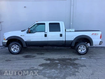 2004 Ford Super Duty F-350 XL Crew Cab Medium Bed - miniatura 3