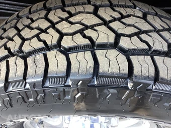2004 Ford Super Duty F-350 XL Crew Cab Medium Bed - miniatura 45