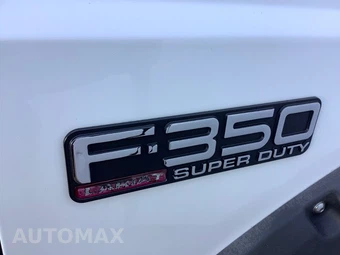2004 Ford Super Duty F-350 XL Crew Cab Medium Bed - miniatura 50