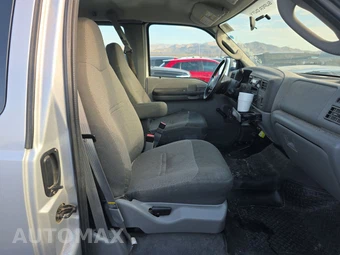 2004 Ford Super Duty F-350 XL Extended Cab Long Bed w/Rear Doors - miniatura 8