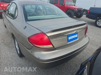 2004 Ford Taurus SES Sedan – miniatura 5