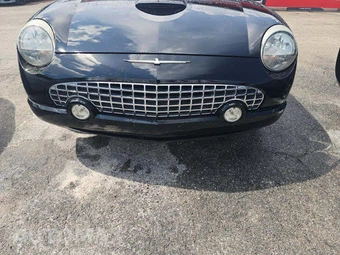 2004 Ford Thunderbird Deluxe - miniatura 17
