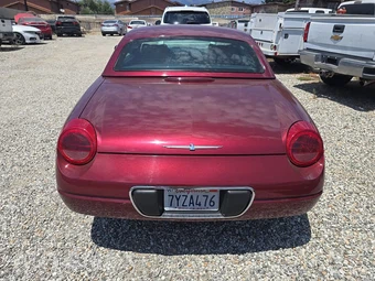 2004 Ford Thunderbird Premium – miniatura 5