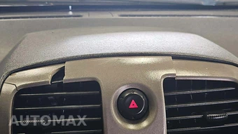 2004 GMC Canyon SLE Crew Cab Medium Bed 1SF w/Z71 – miniatura 48