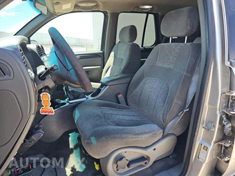 2004 GMC Envoy SLE – miniatura 6