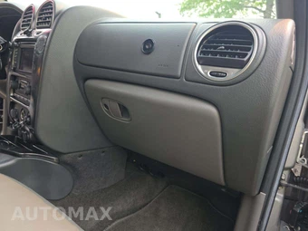 2004 GMC Envoy XUV SLT - miniatura 18