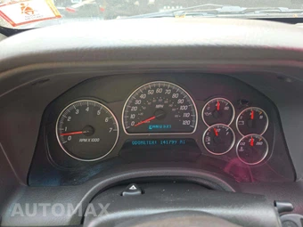2004 GMC Envoy XUV SLT - miniatura 9