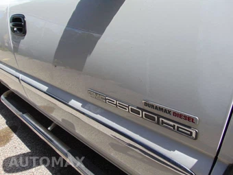 2004 GMC Sierra 2500HD SLT Crew Cab Long Bed 1SD - miniatura 14