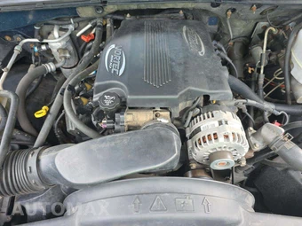 2004 GMC Yukon XL 2500 SLT - miniatura 31