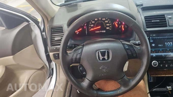2004 Honda Accord Sedan EX w/Leather, Navigation & XM – miniatura 33