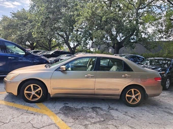 2004 Honda Accord Sedan EX w/Leather & XM - miniatura 4