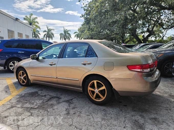 2004 Honda Accord Sedan EX w/Leather & XM - miniatura 8