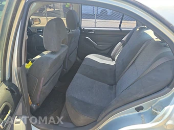 2004 Honda Civic Hybrid Sedan - miniatura 13