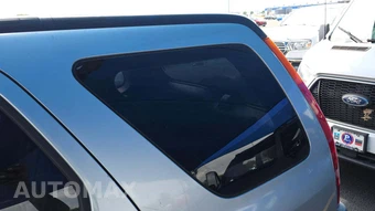 2004 Honda CR-V LX – miniatura 33