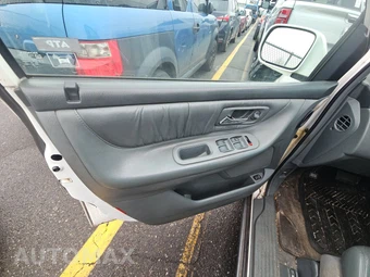 2004 Honda Odyssey EX-L w/Leather 118.1" WB – miniatura 9