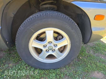 2004 Hyundai Santa Fe GLS – miniatura 38