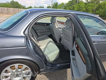 2004 Jaguar XJ8 – miniatura 13