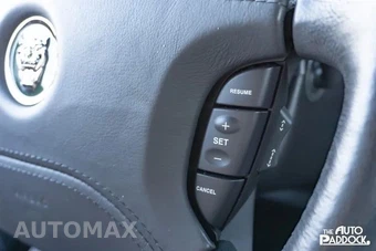 2004 Jaguar XJR - miniatura 19