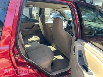 2004 Jeep Grand Cherokee Laredo - miniatura 10