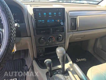 2004 Jeep Grand Cherokee Laredo – miniatura 11