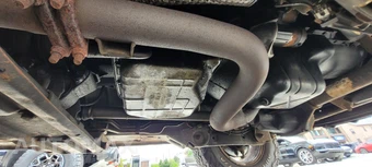 2004 Jeep Grand Cherokee Laredo - miniatura 18