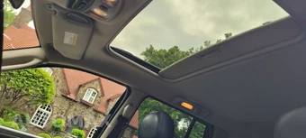 2004 Jeep Grand Cherokee Laredo - miniatura 9