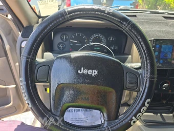 2004 Jeep Grand Cherokee Laredo – miniatura 10