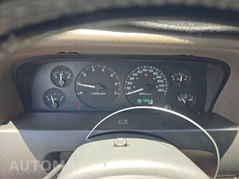 2004 Jeep Grand Cherokee Laredo – miniatura 12
