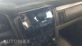 2004 Jeep Grand Cherokee Laredo – miniatura 19