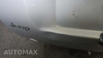 2004 Jeep Grand Cherokee Laredo – miniatura 30