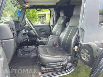 2004 Jeep Wrangler Unlimited - miniatura 6