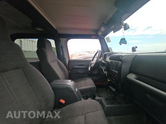 2004 Jeep Wrangler Unlimited - miniatura 8