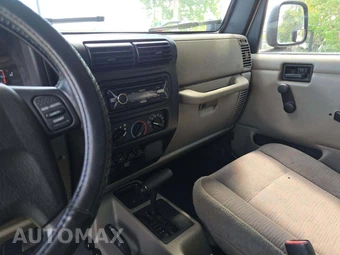 2004 Jeep Wrangler X - miniatura 10