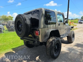 2004 Jeep Wrangler X - miniatura 3