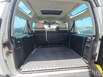 2004 Land Rover Discovery SE – miniatura 16
