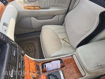 2004 Lexus LS 430 – miniatura 22