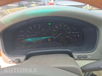 2004 Lexus LS 430 – miniatura 9