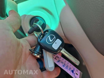 2004 Lexus LS 430 – miniatura 8