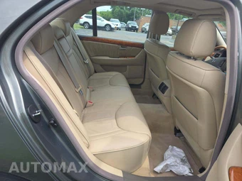 2004 Lexus LS 430 - miniatura 15
